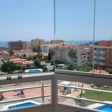 Enjoying Together Torremolinos Exterior photo