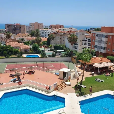 Enjoying Together Torremolinos Exterior photo